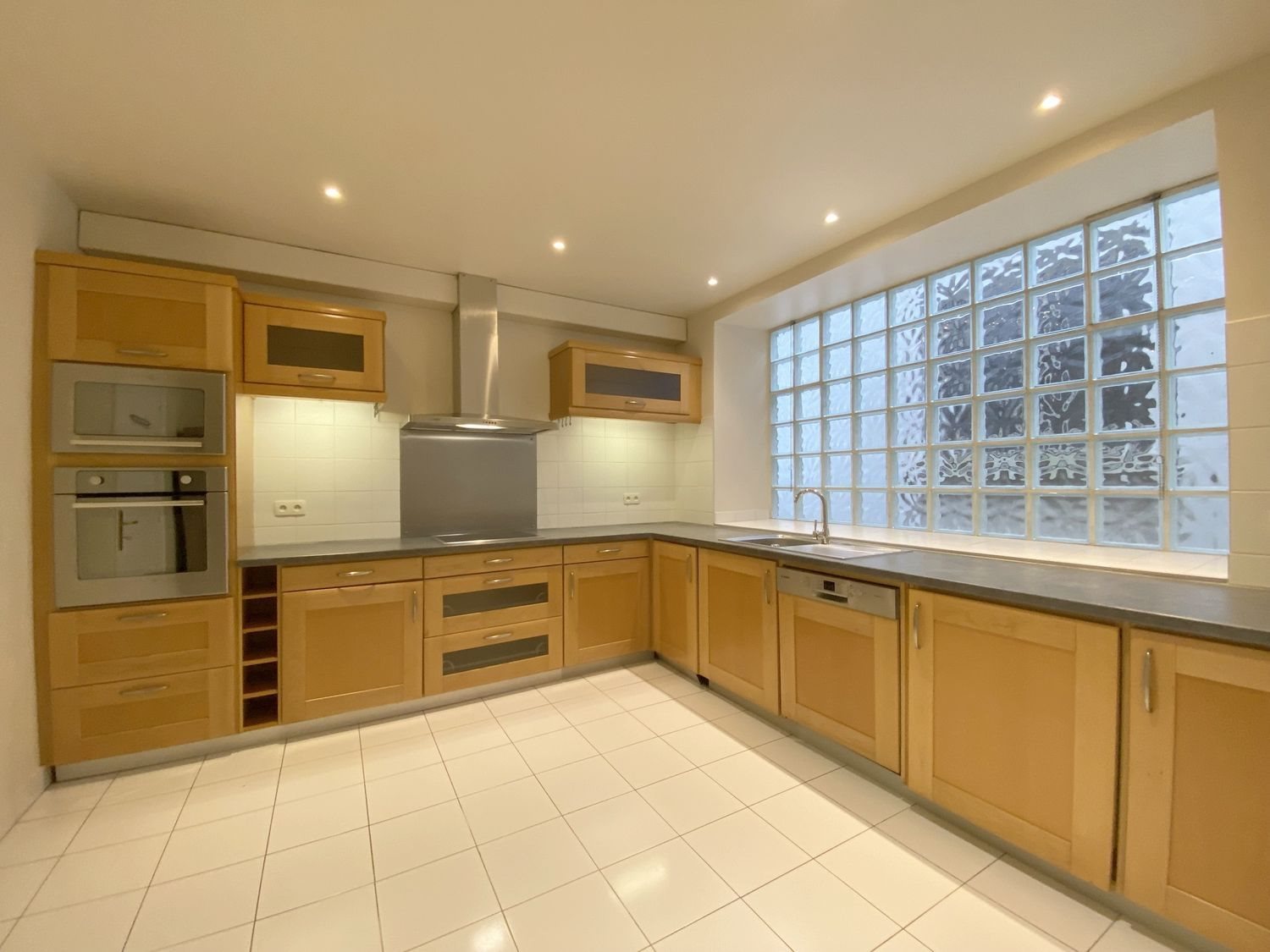 Maison à louer, 160m², Marnes-la-Coquette