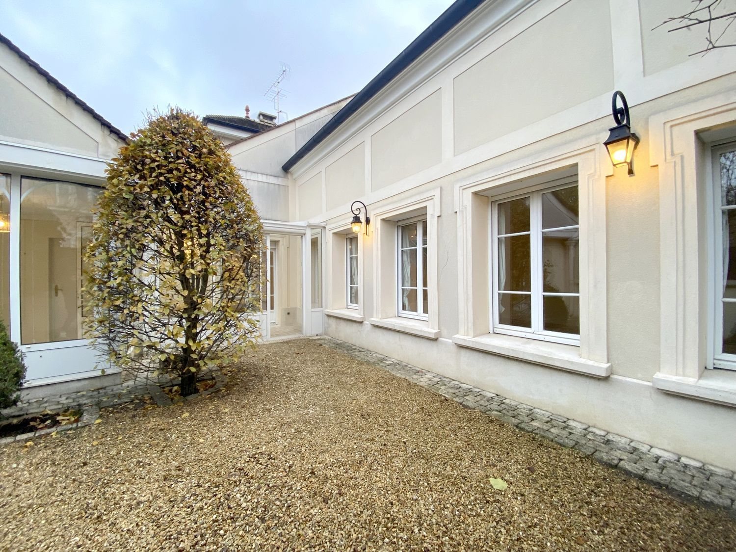 Maison à louer, 160m², Marnes-la-Coquette