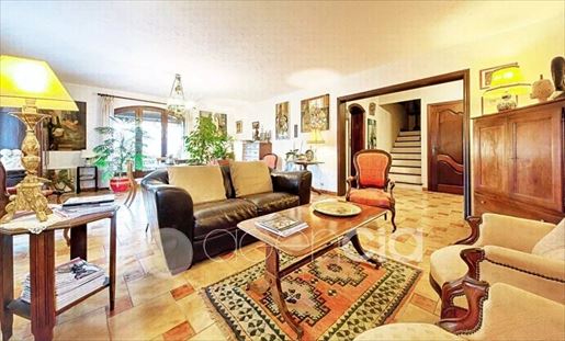Advert pic 0