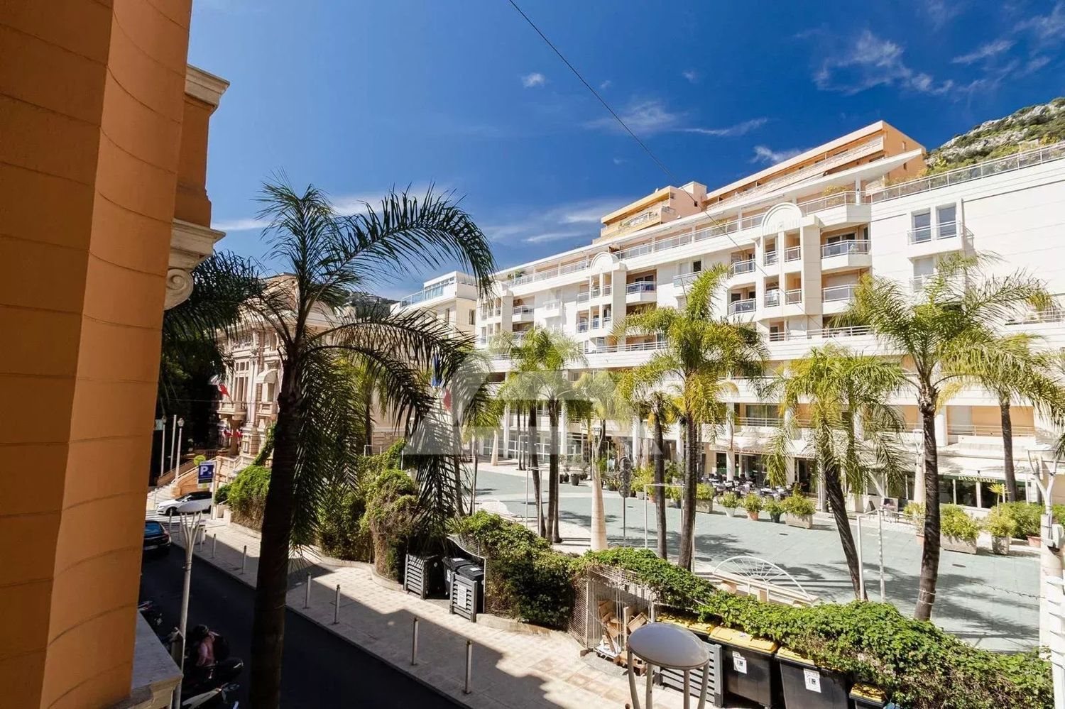 Appartement à louer, 65m², Beausoleil