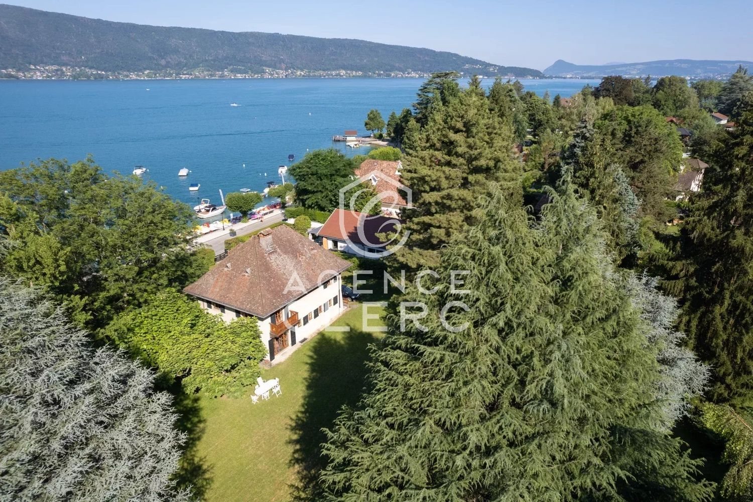 Maison à vendre, 222m², Menthon-Saint-Bernard
