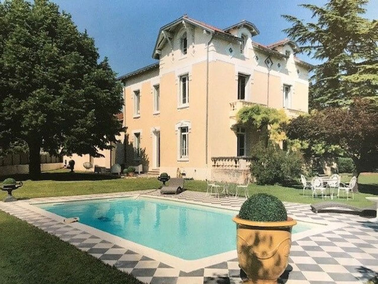 Maison à vendre, 310m², Chabeuil