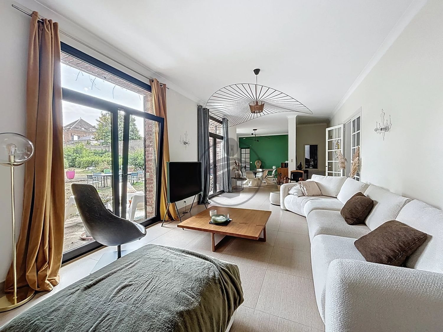 Maison à vendre, 328m², Saint-Quentin