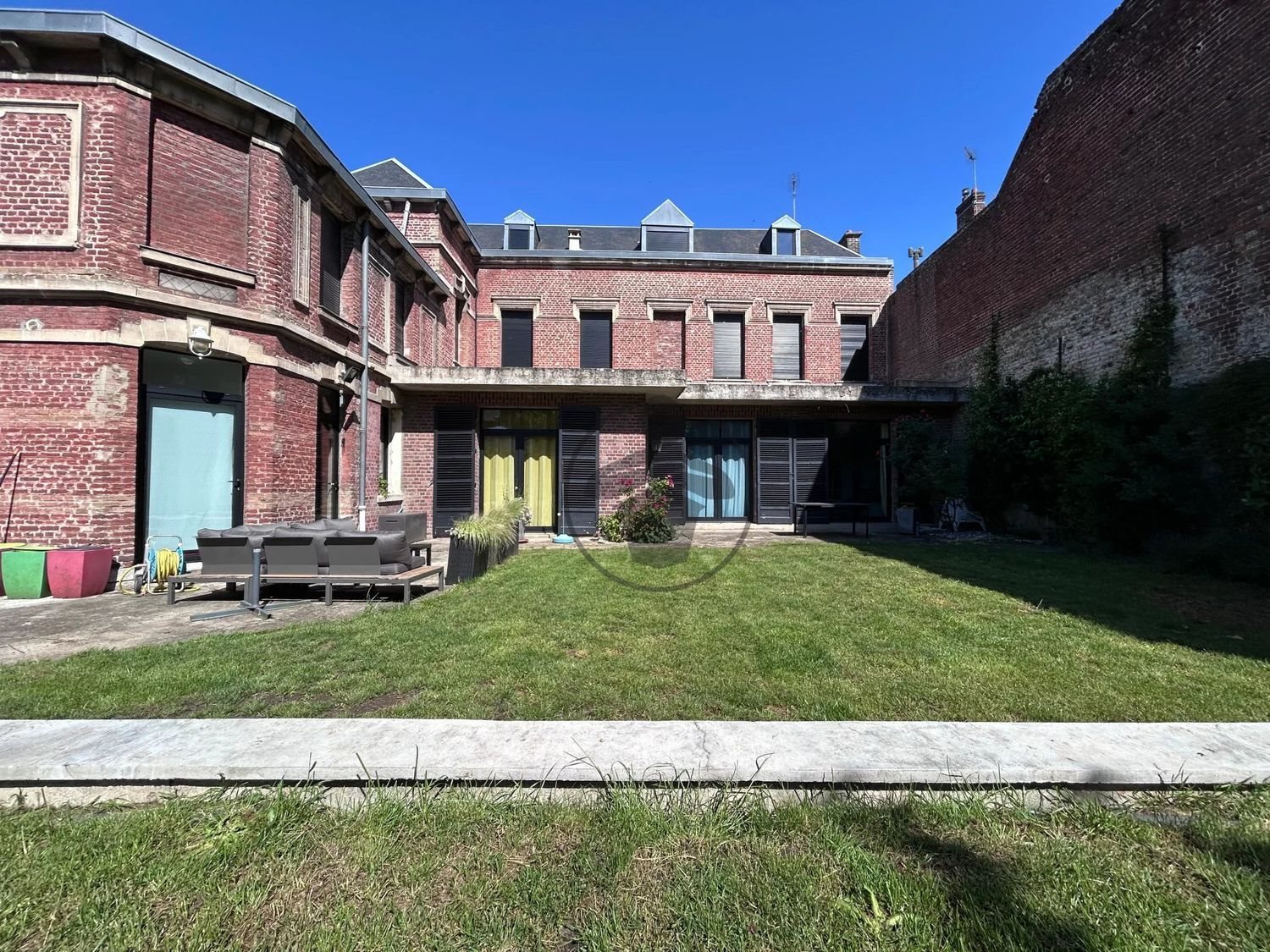 Maison à vendre, 328m², Saint-Quentin