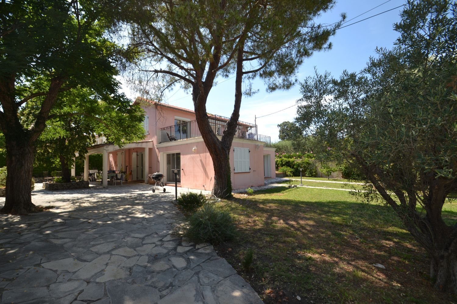 Maison à louer, 220m², Antibes