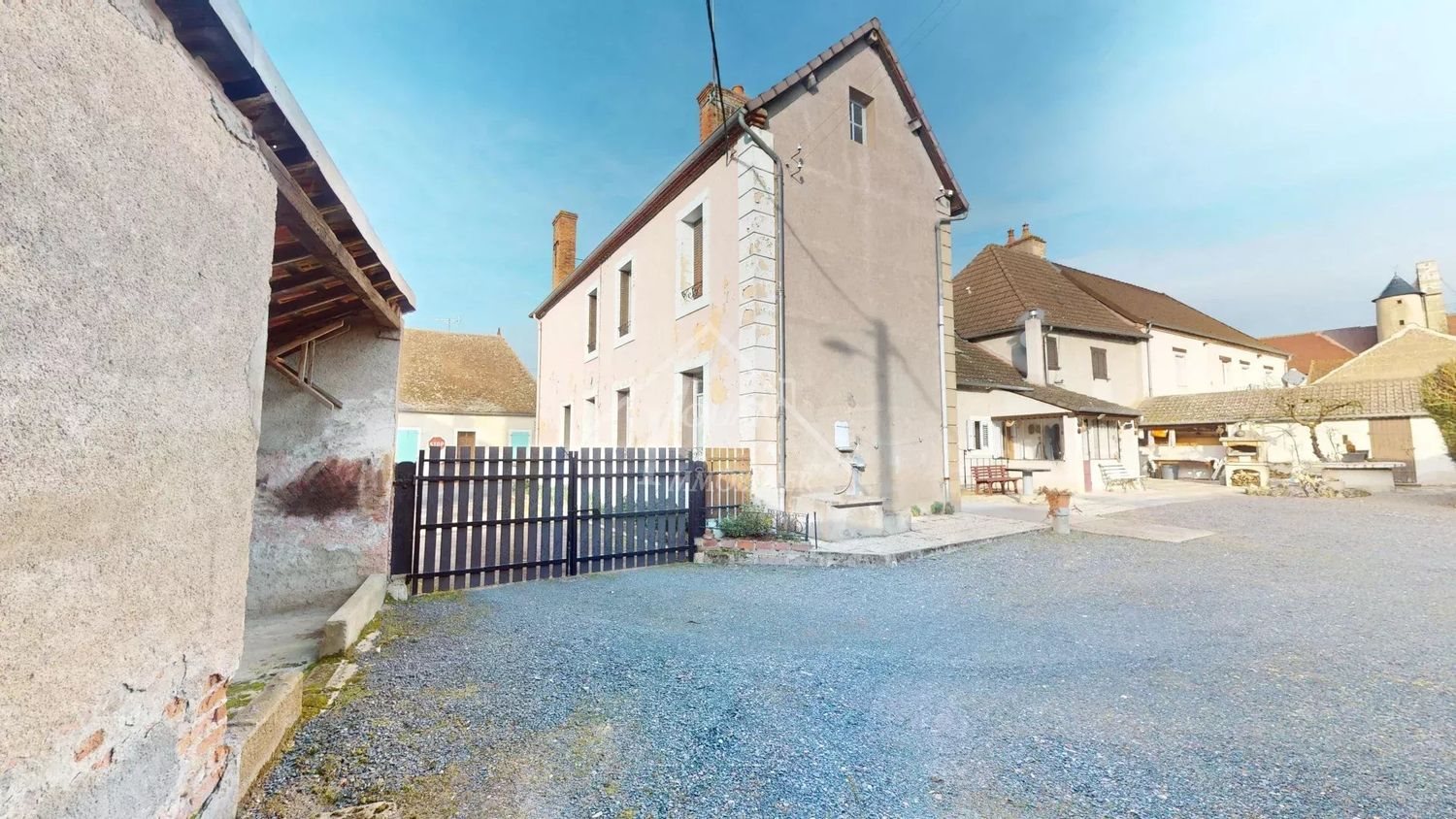 Maison à vendre, 146m², Vaumas