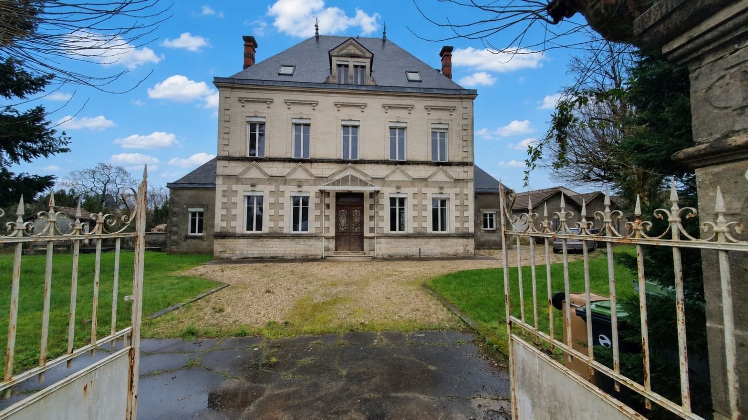 Maison à vendre, 256m², Coutras