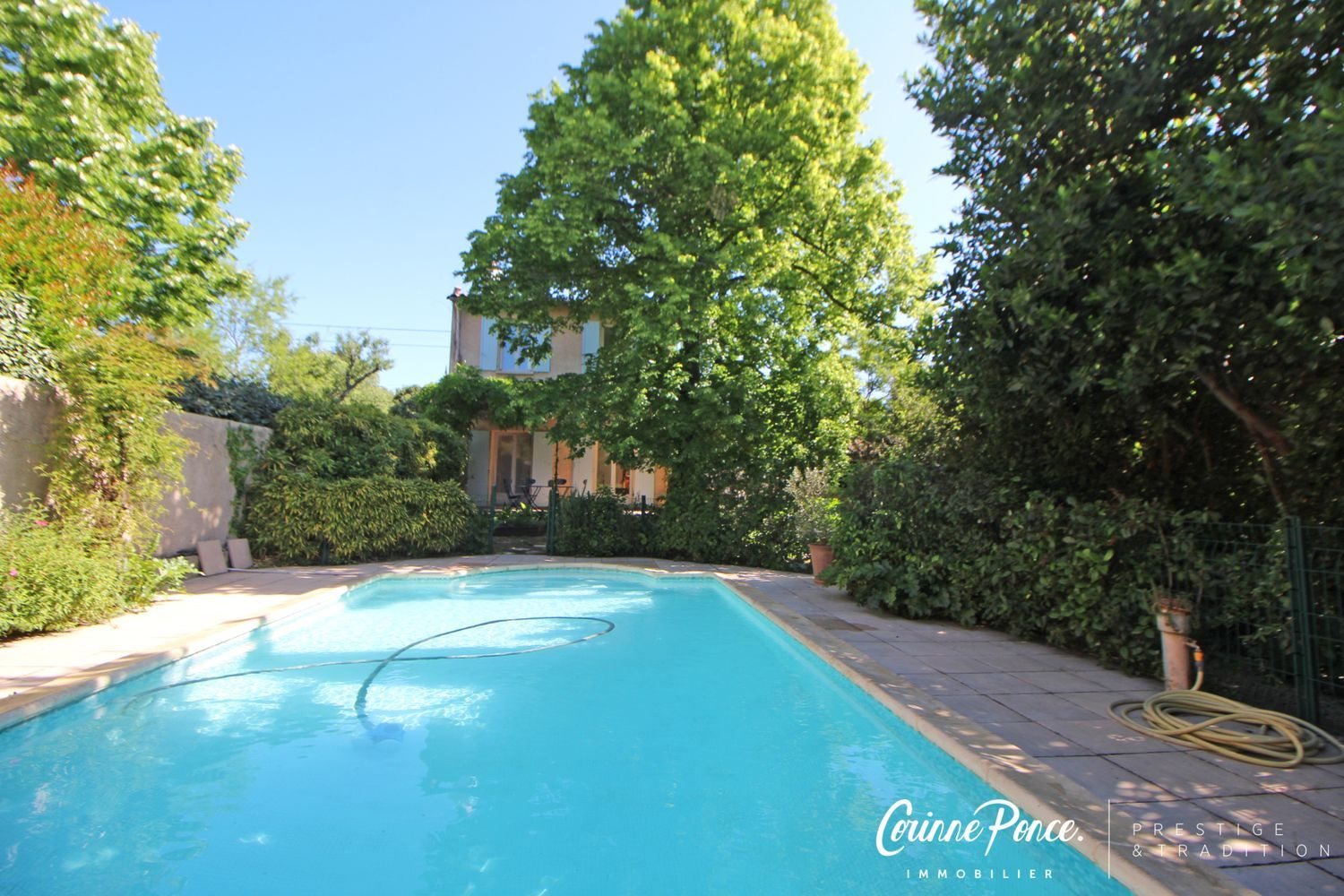 Maison à vendre, 137m², Nîmes
