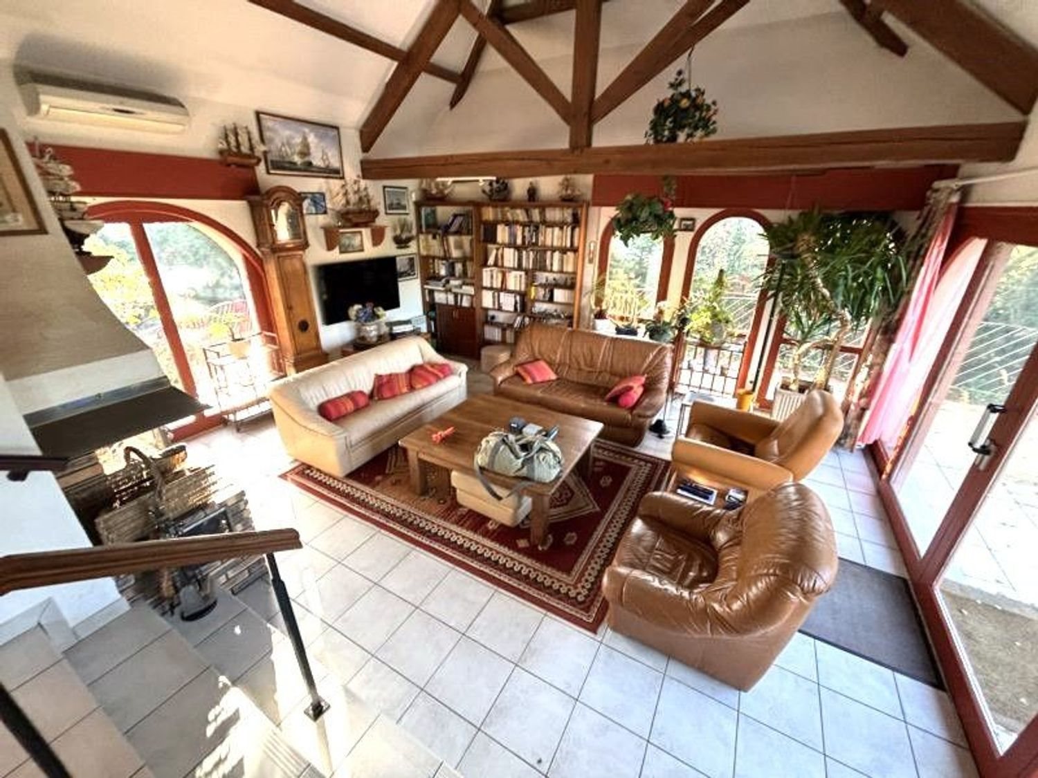 Maison à vendre, 235m², Saint-Yorre