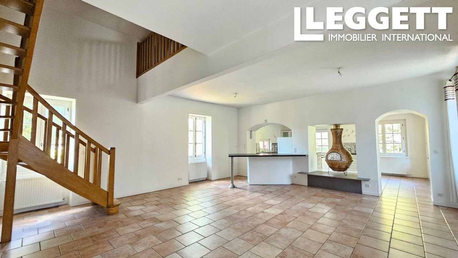 Maison à vendre, 202m², Ainay-le-Château