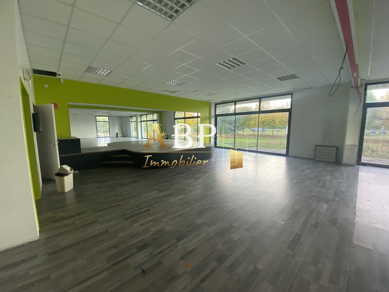 Appartement à vendre, 548m², Châteaudun