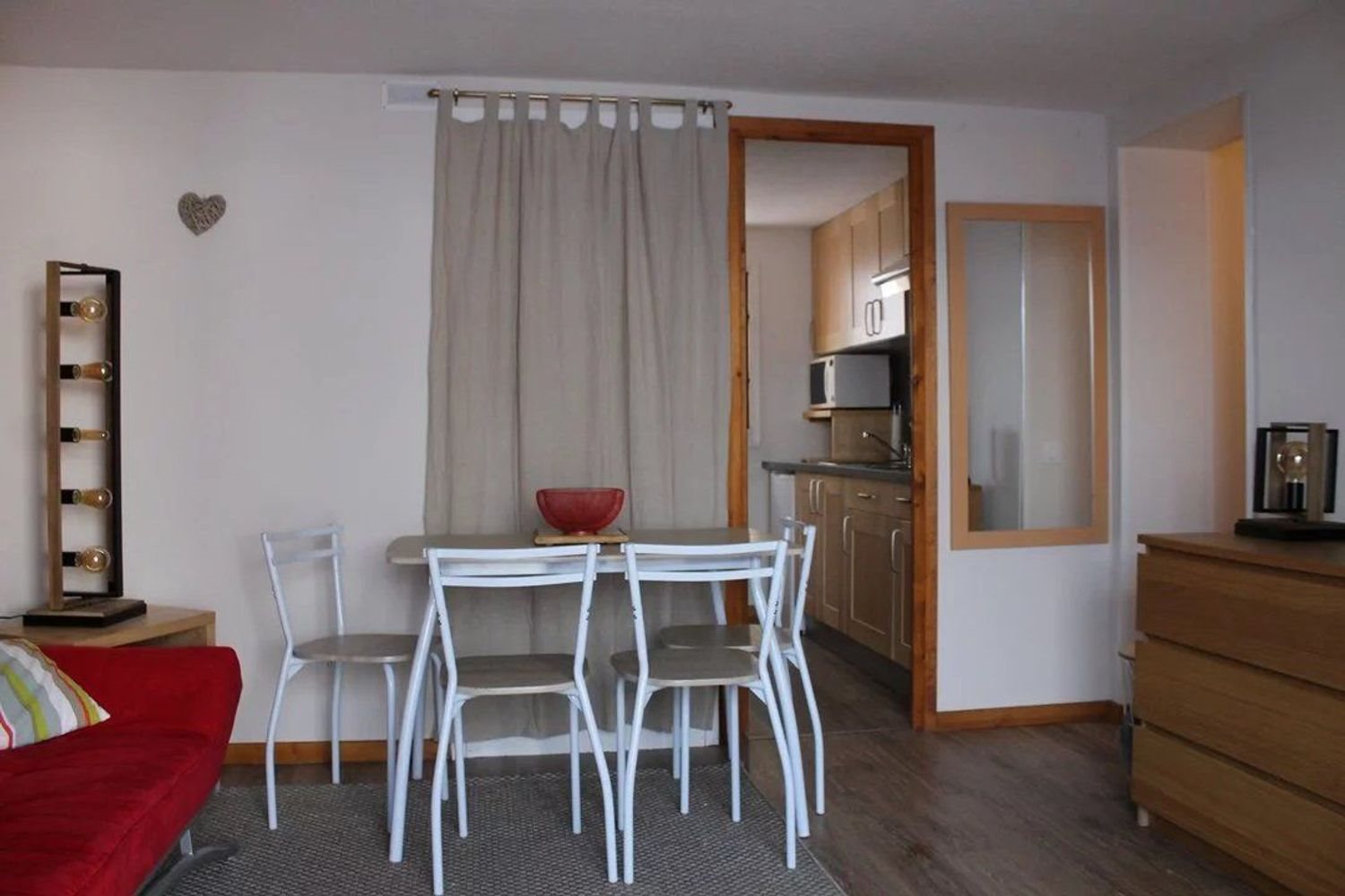 Appartement à louer, 45m², La Cluse-et-Mijoux