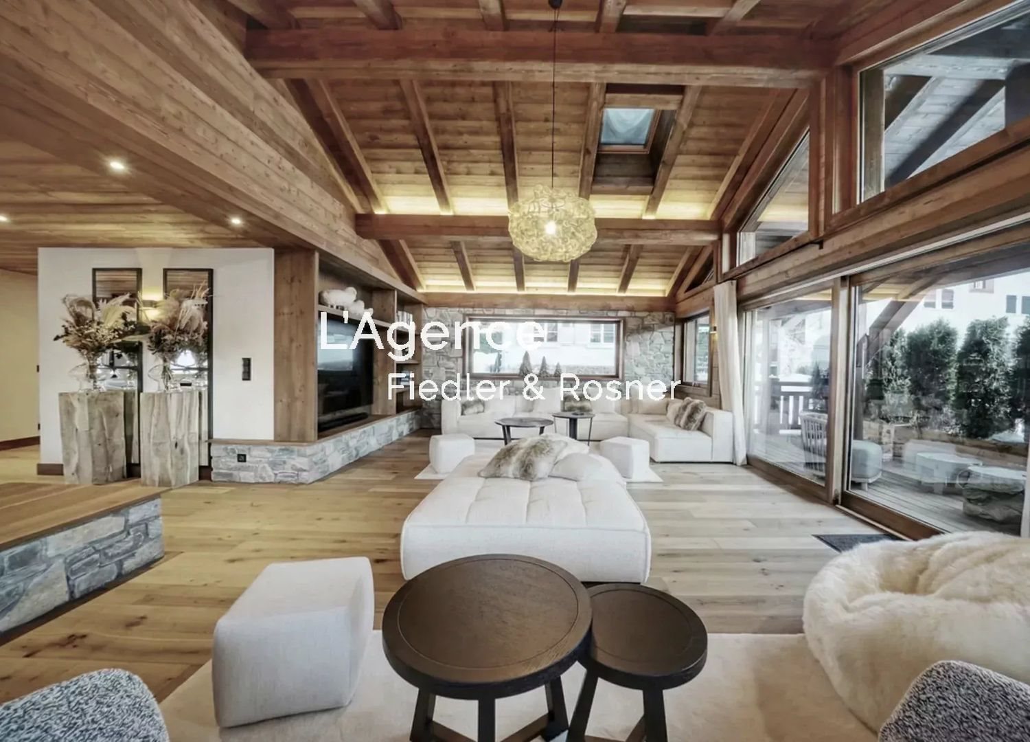 Maison à louer, 336m², Megève