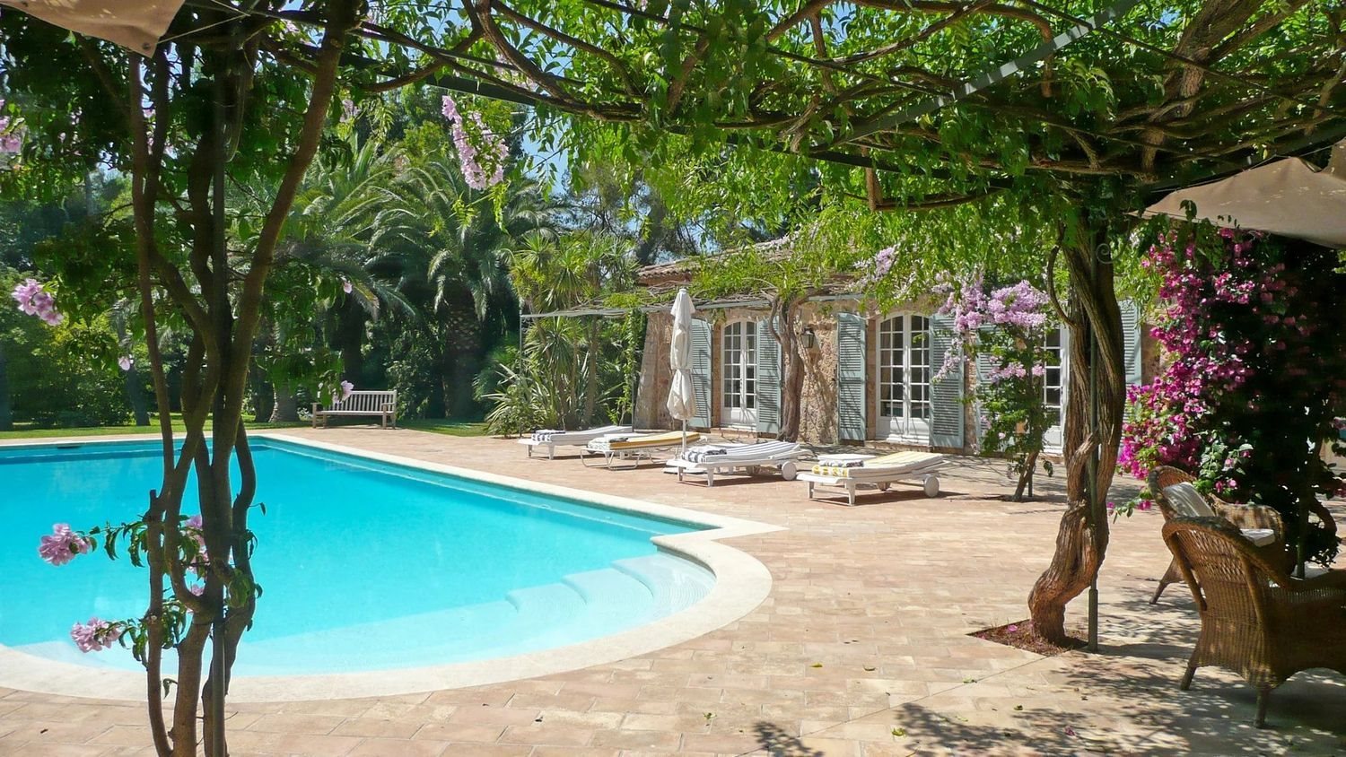 Maison à louer, 450m², La Croix-Valmer