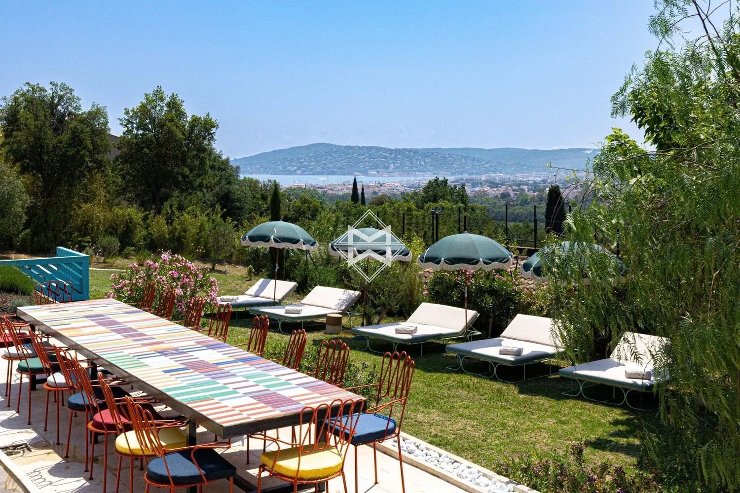 Maison à louer, 500m², Grimaud