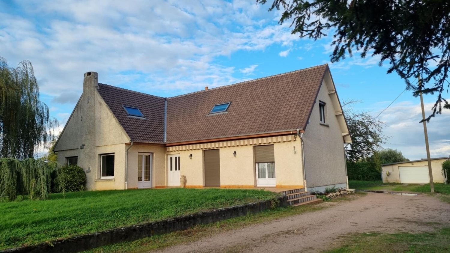Maison à vendre, 203m², Varennes-sur-Allier