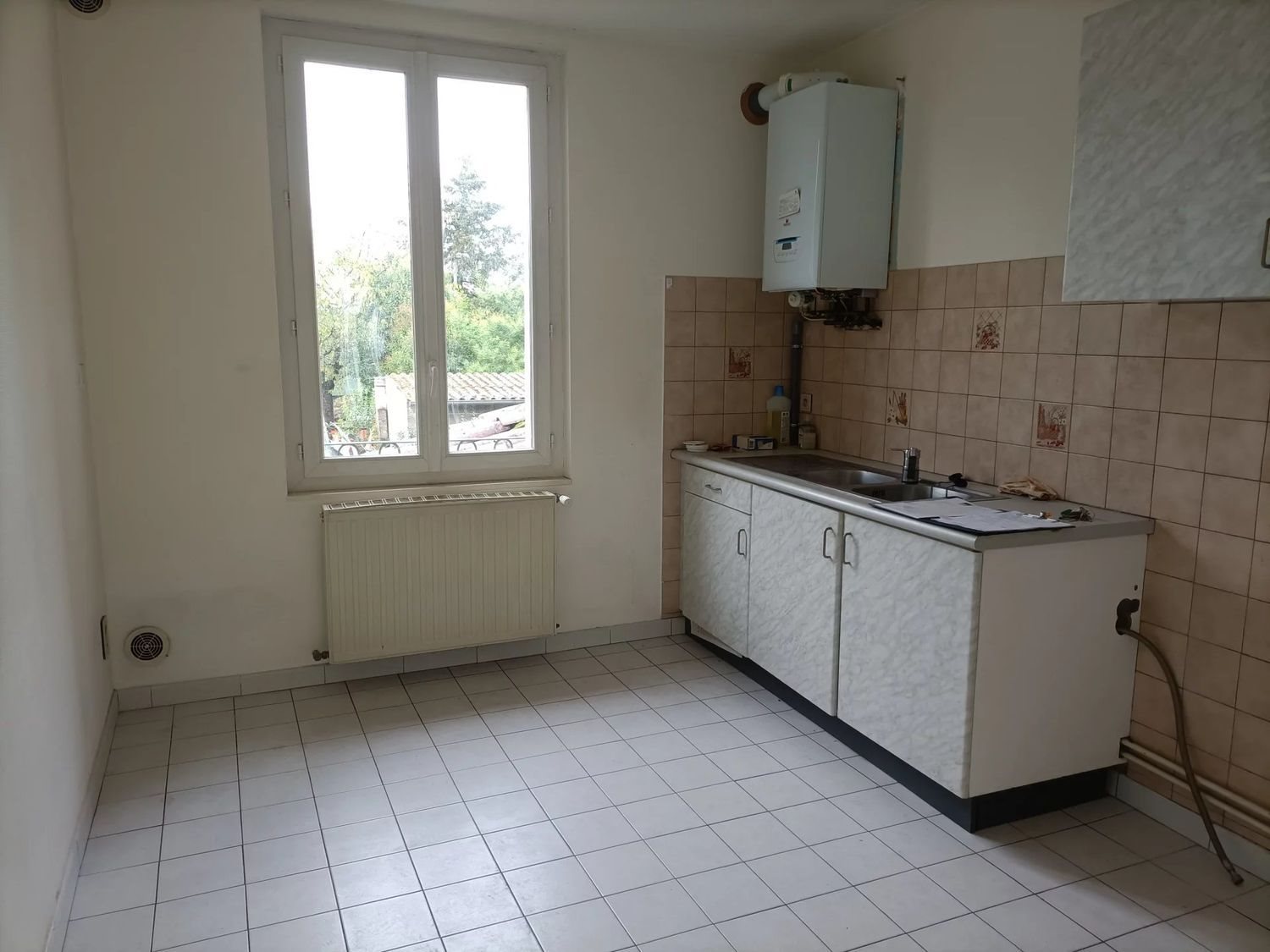 Appartement à louer, 44m², Arthès