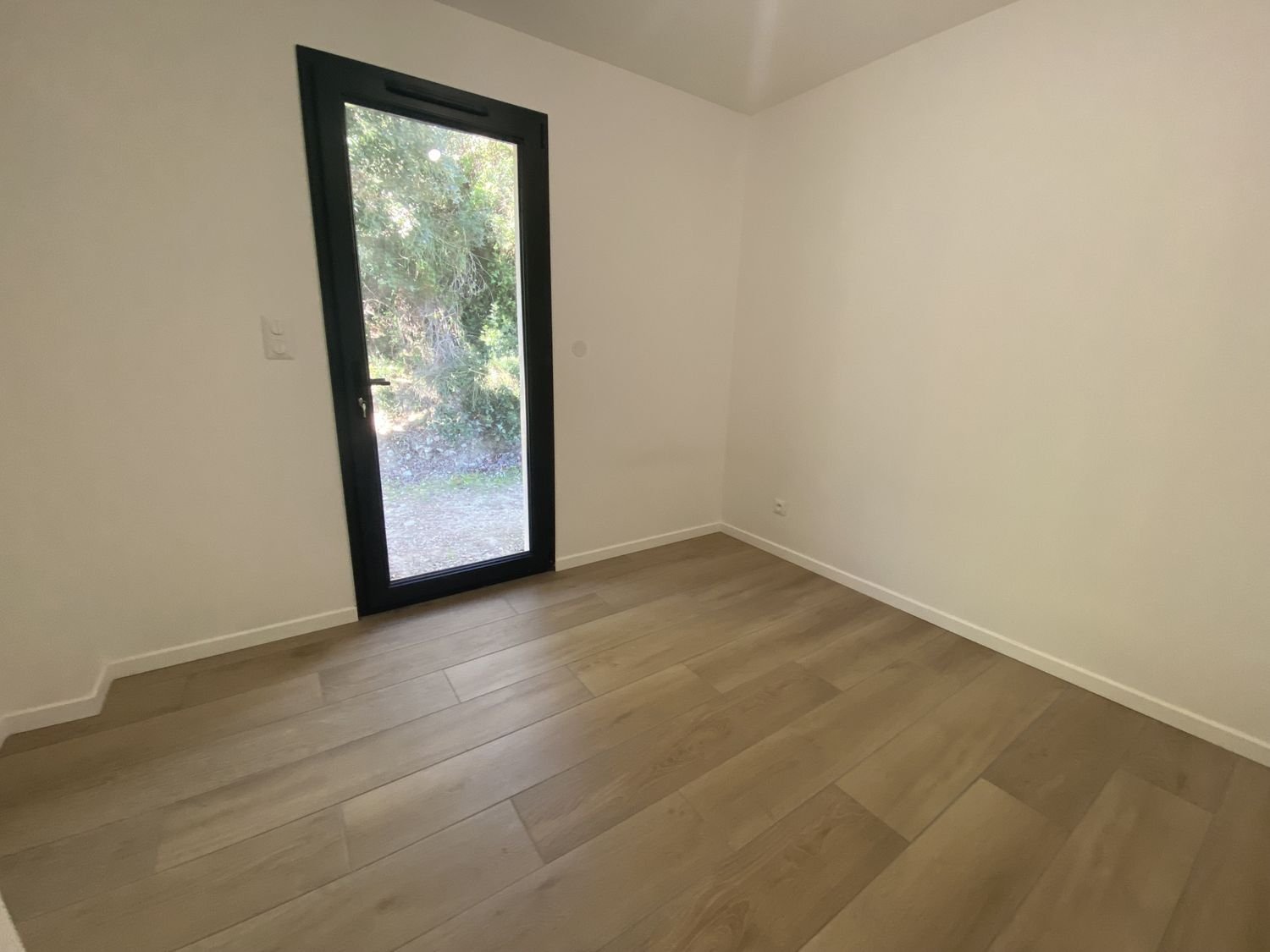 Maison à louer, 94m², Carnoules