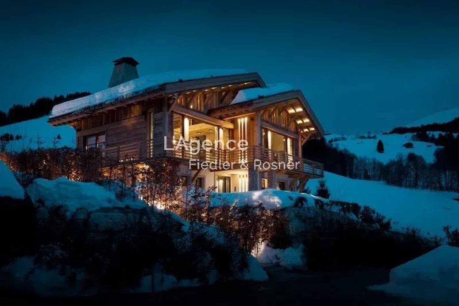 Maison à louer, 638m², Megève