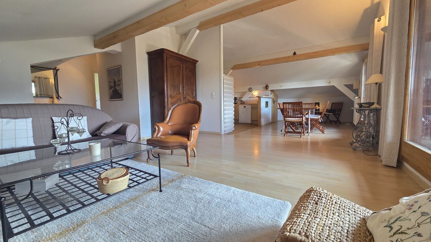 Appartement à vendre, 90m², Arâches-la-Frasse (Les Carroz d'Arâches)