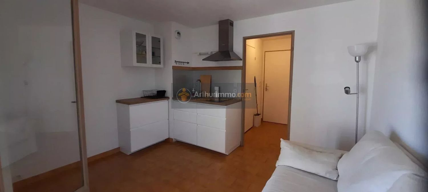 Appartement à louer, 19m², Fréjus