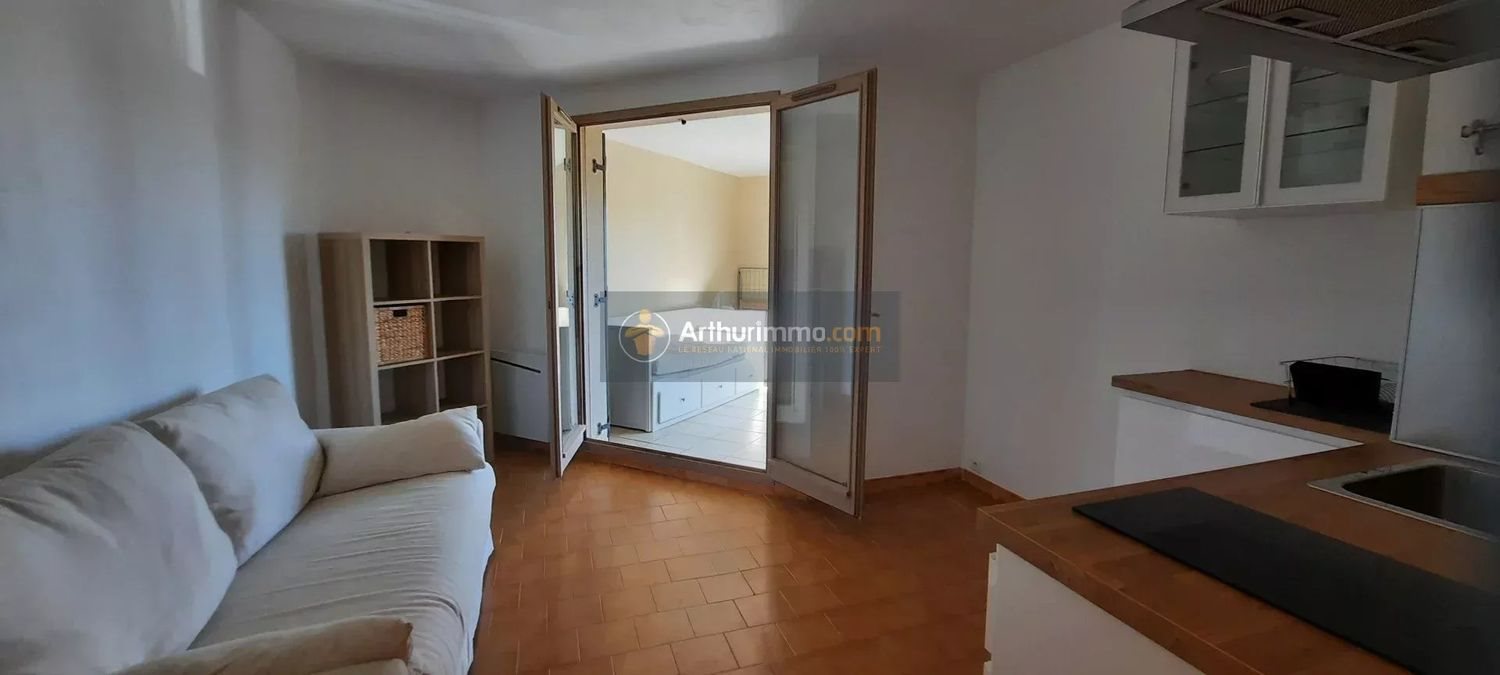Appartement à louer, 19m², Fréjus