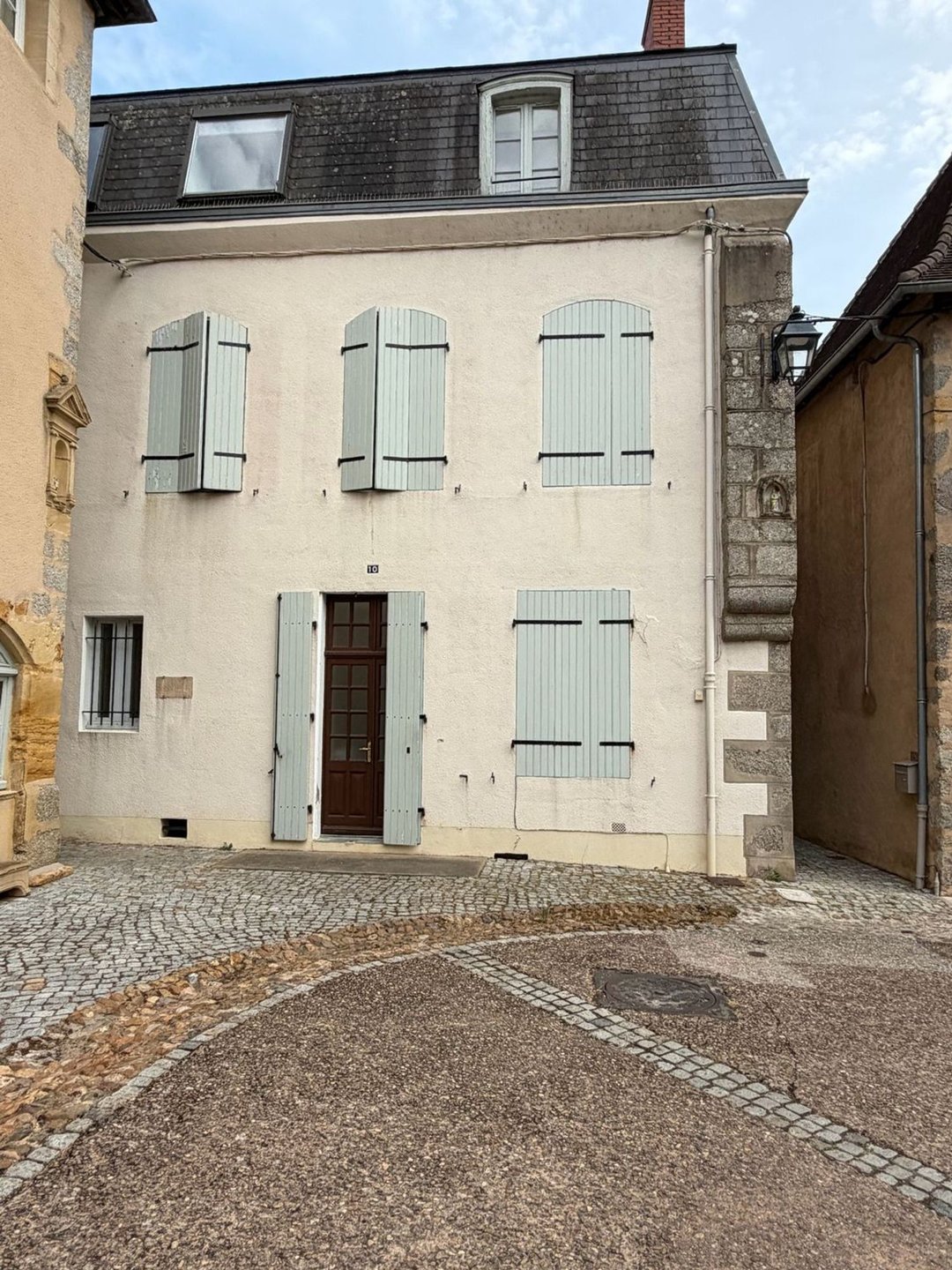 Maison à vendre, 350m², Bourbon-Lancy