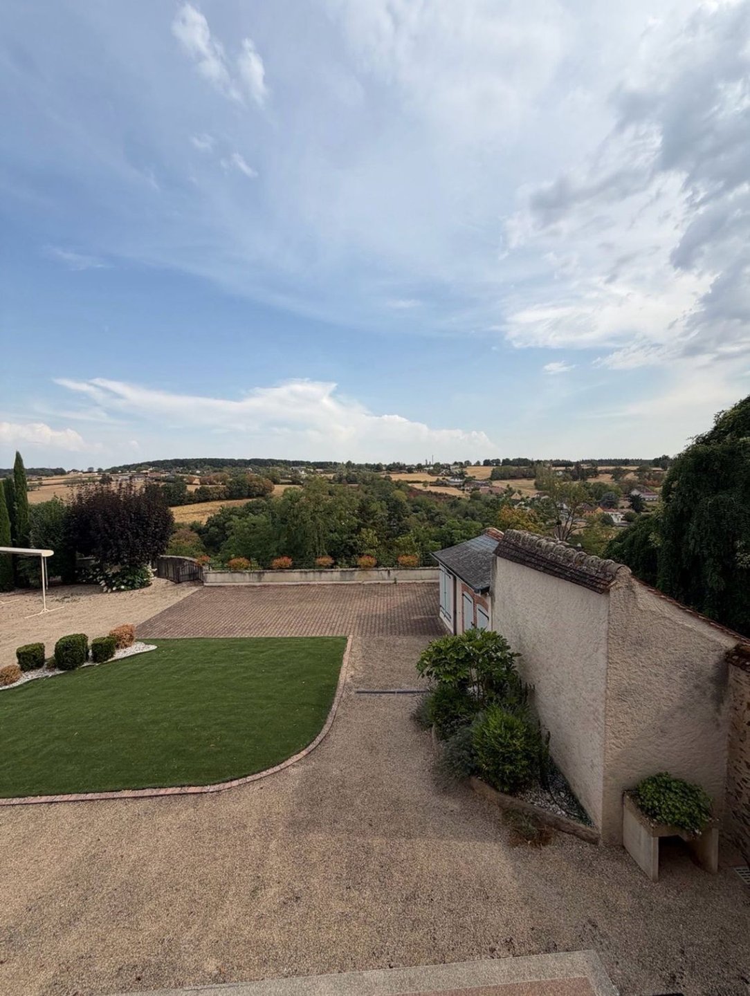 Maison à vendre, 350m², Bourbon-Lancy