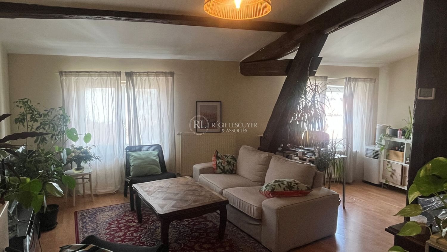 Appartement à louer, 39m², Saint-Genis-les-Ollières