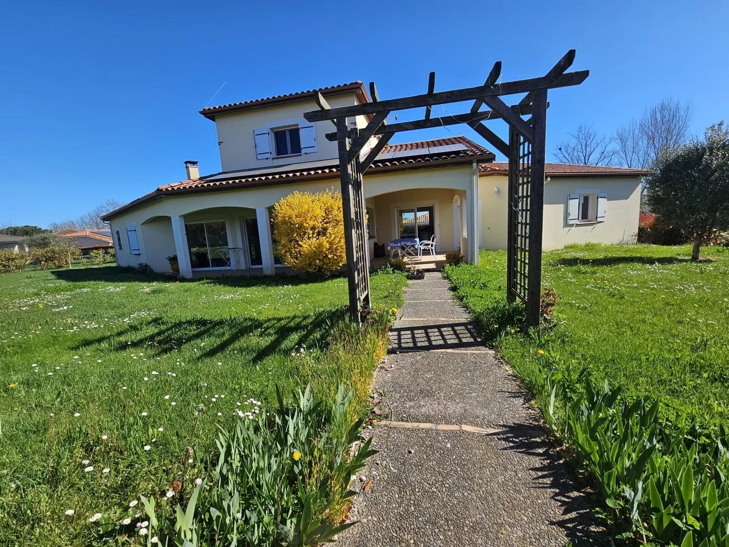 Maison à vendre, 1534m², Saramon