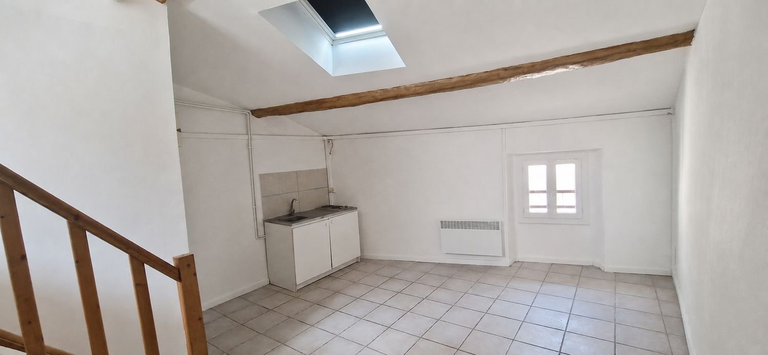 Appartement à louer, 33m², Trets