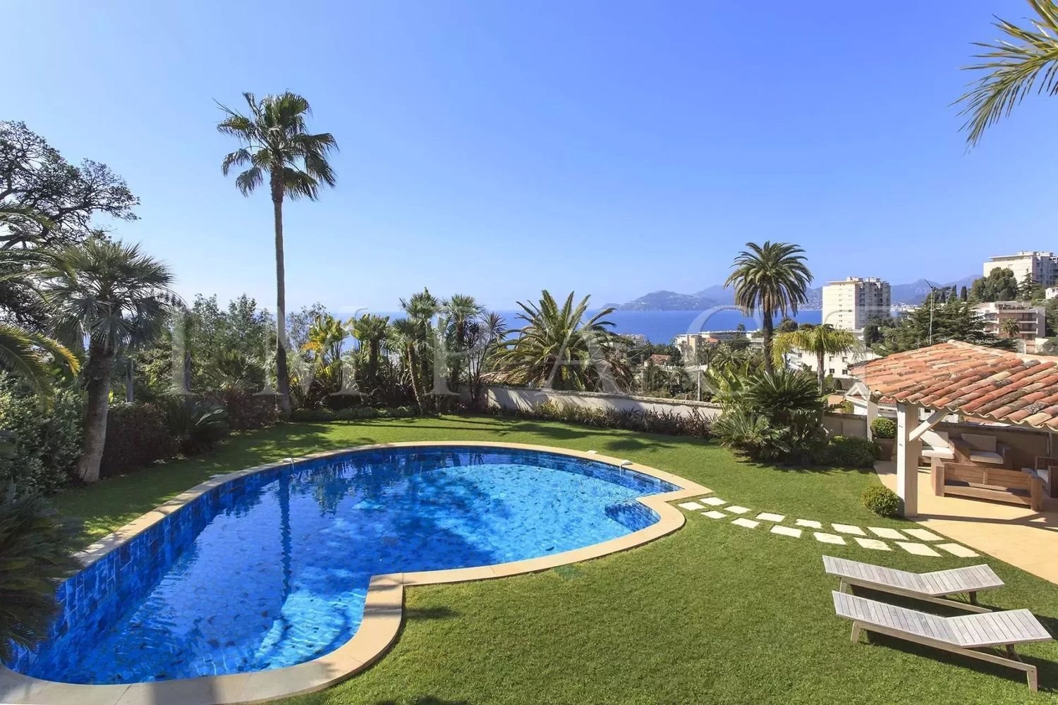 Maison à louer, 500m², Cannes