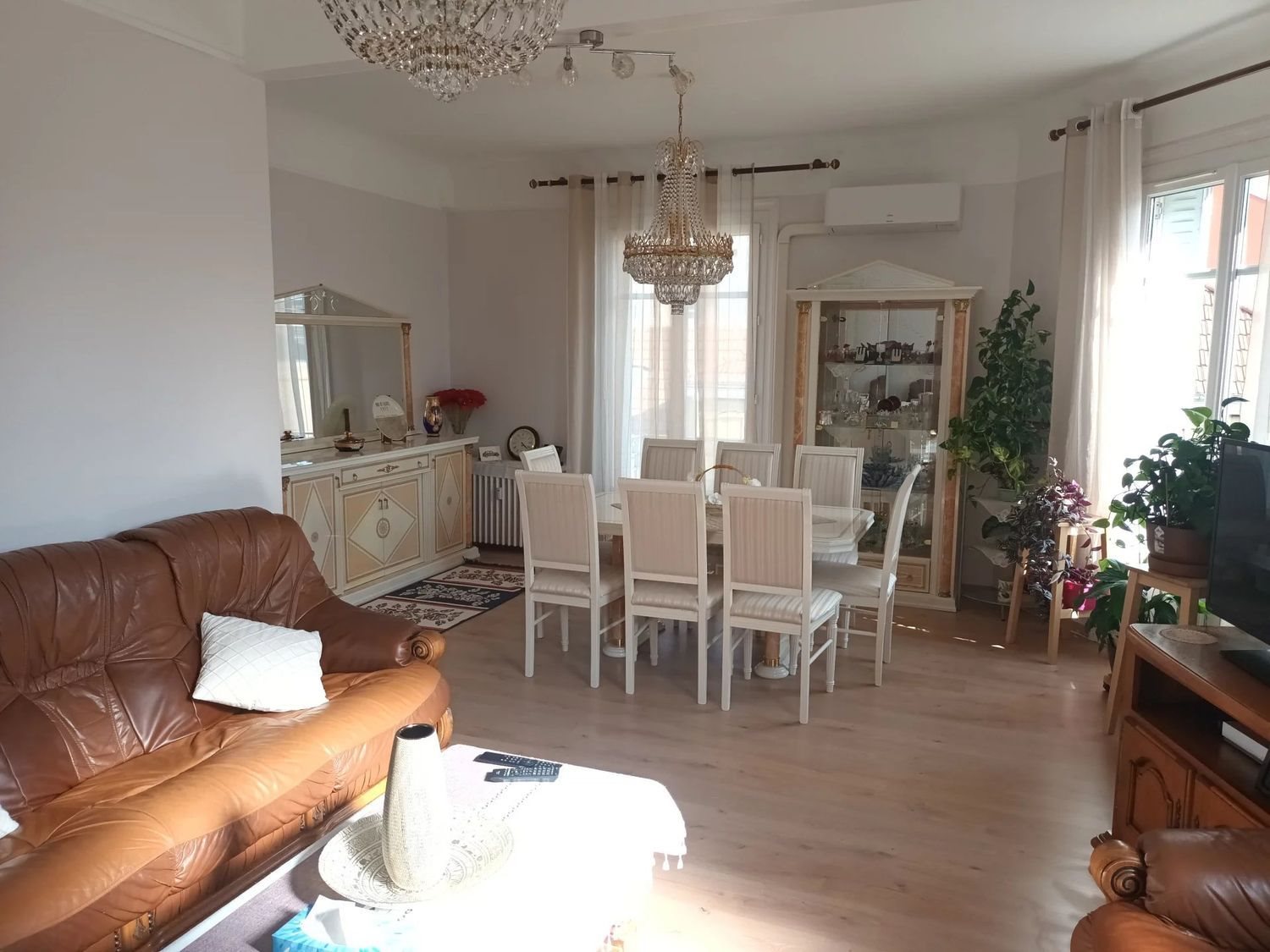 Appartement à vendre, 159m², Montceau-les-Mines