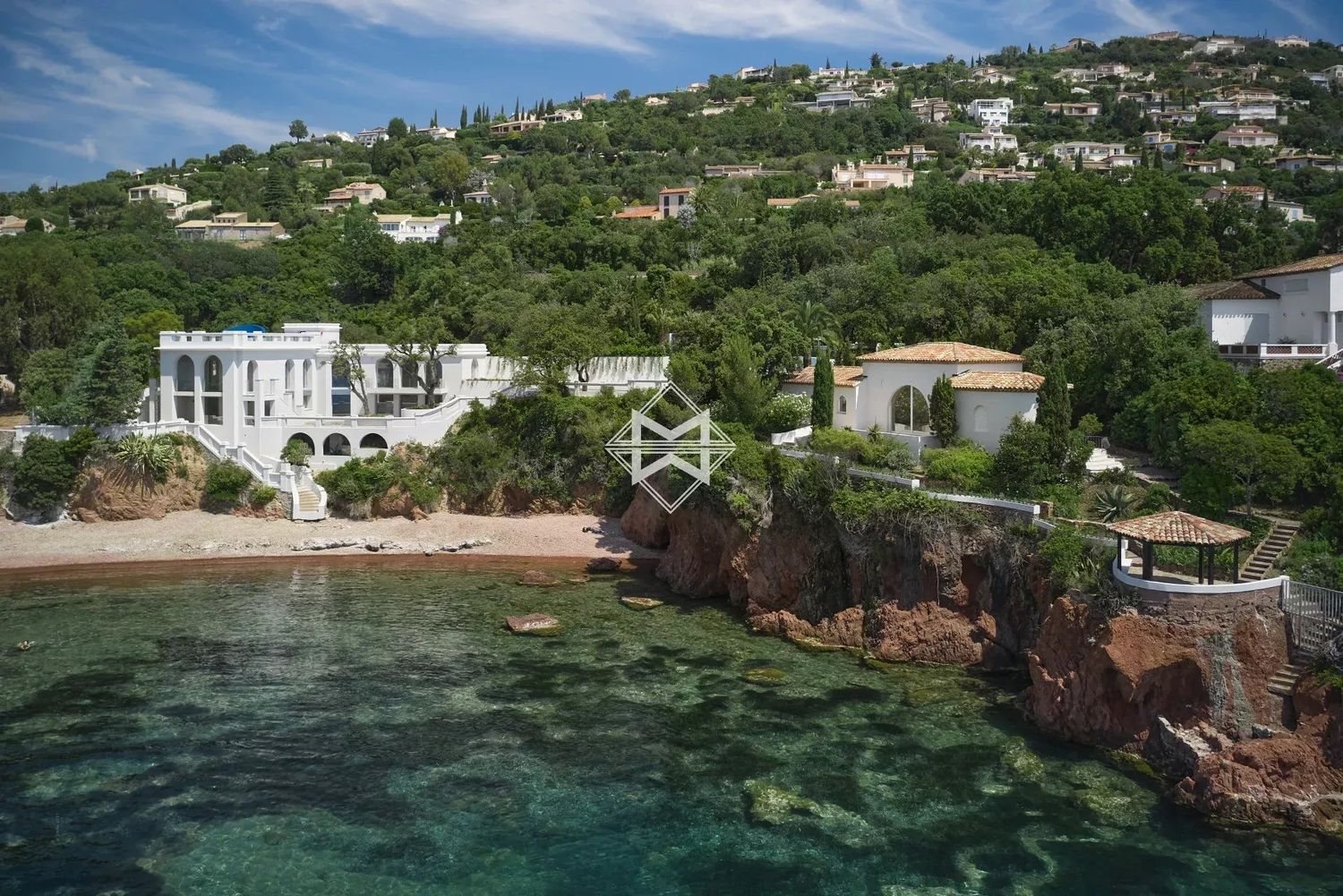 Maison à louer, 300m², Saint-Raphaël