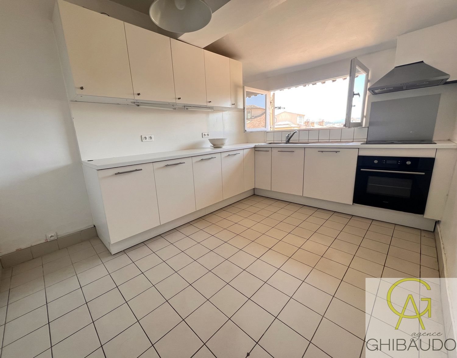 Appartement à louer, 131m², Aix-en-Provence