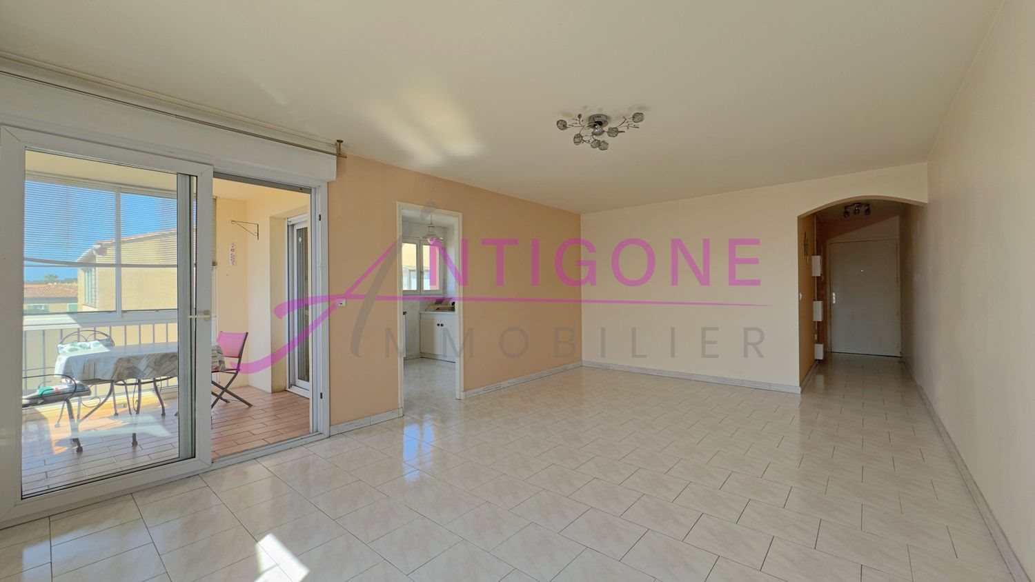 Appartement à louer, 69m², Sanary-sur-Mer