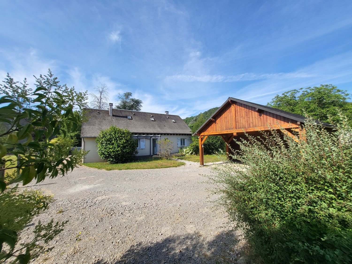 Maison à vendre, 140m², Monceaux-sur-Dordogne