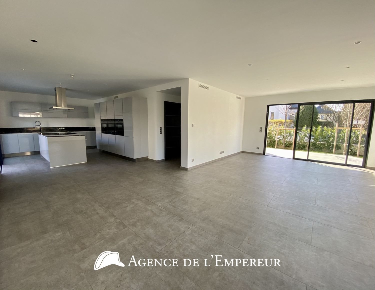 Maison à louer, 175m², Nanterre