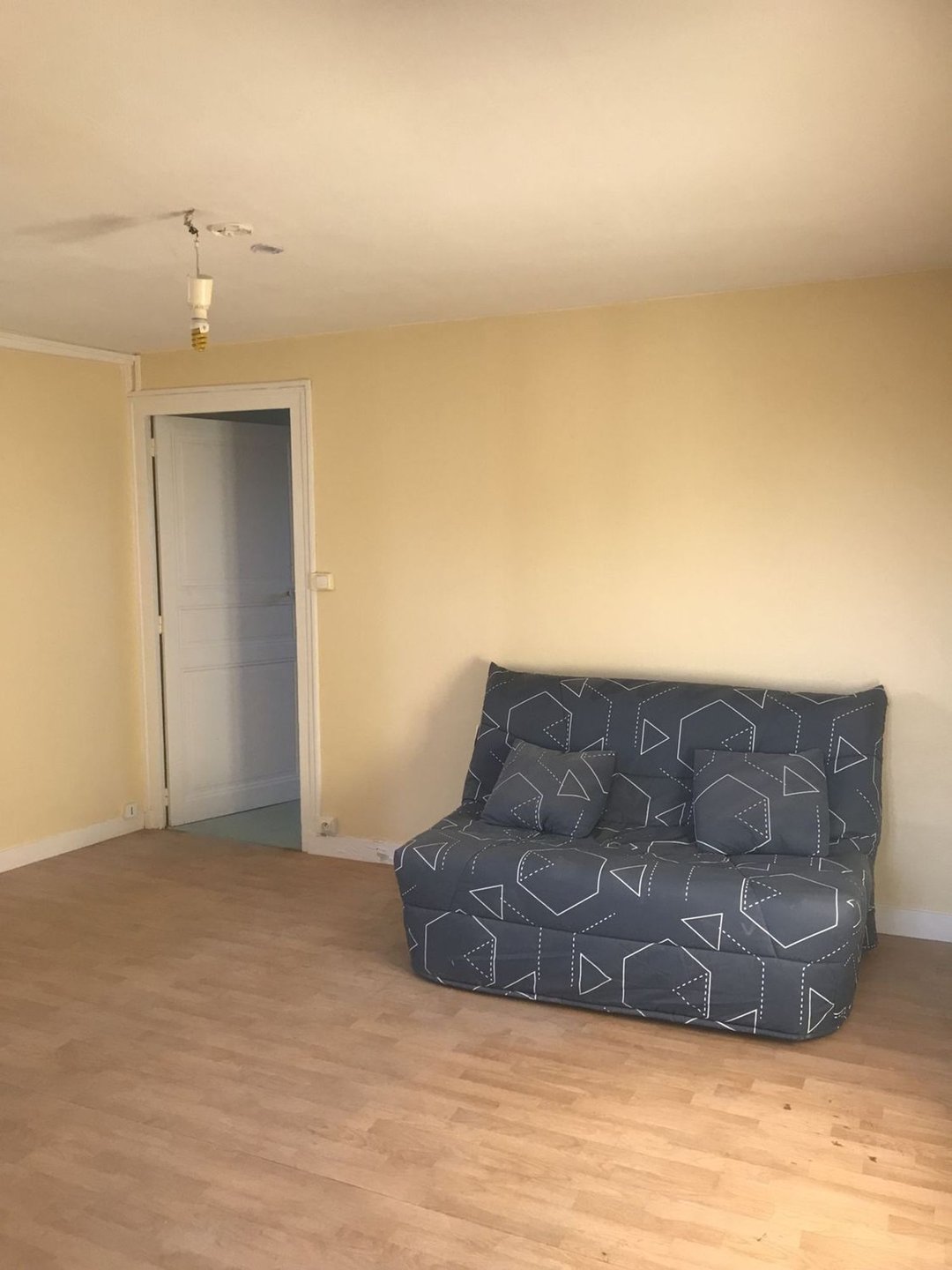 Appartement à louer, 28m², Moulins
