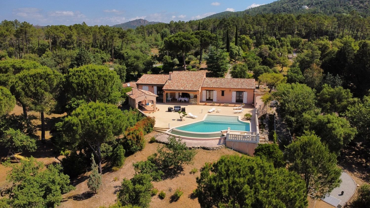 Maison à vendre, 200m², Le Muy