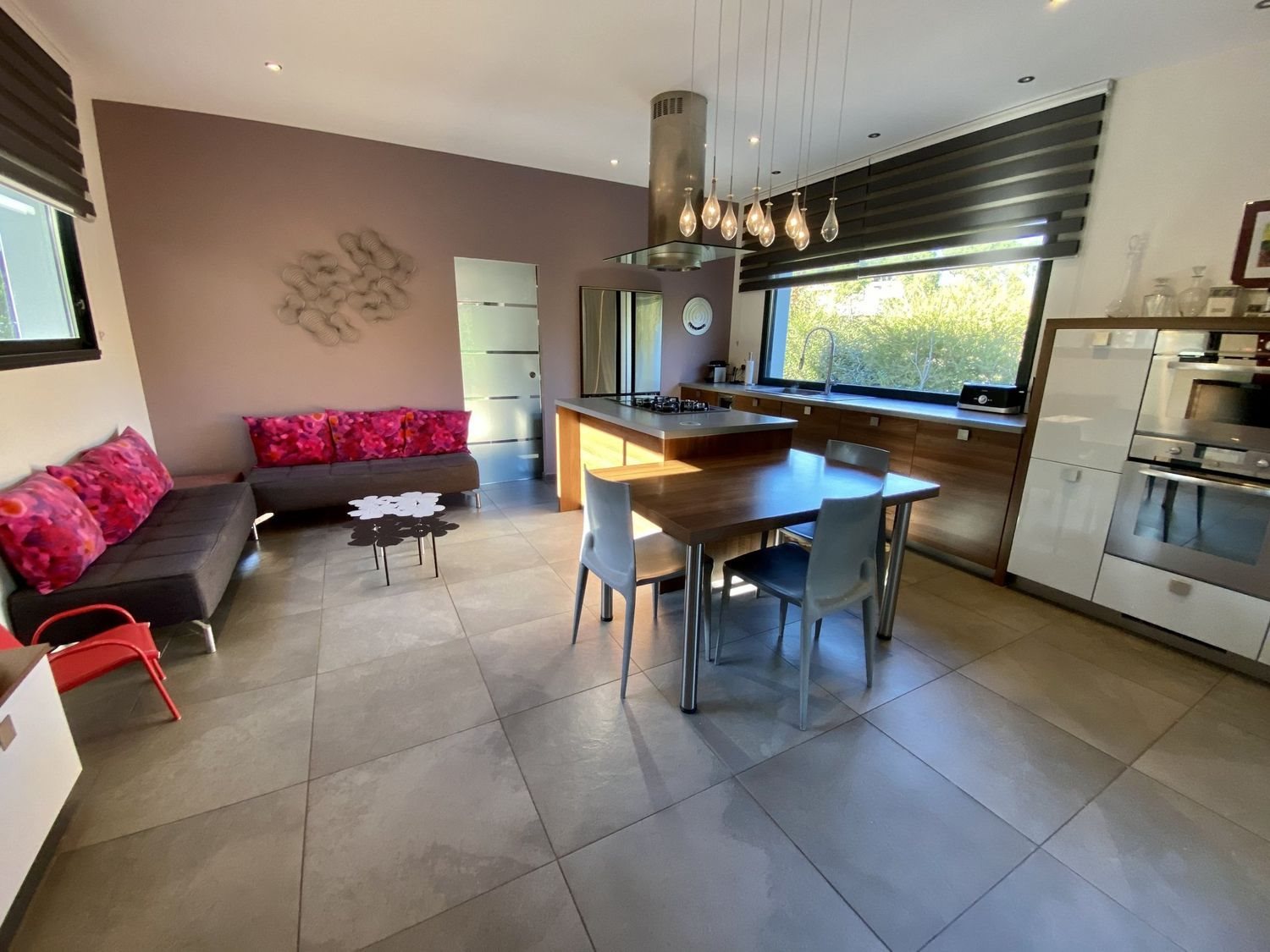 Maison à vendre, 207m², Saint-Gély-du-Fesc