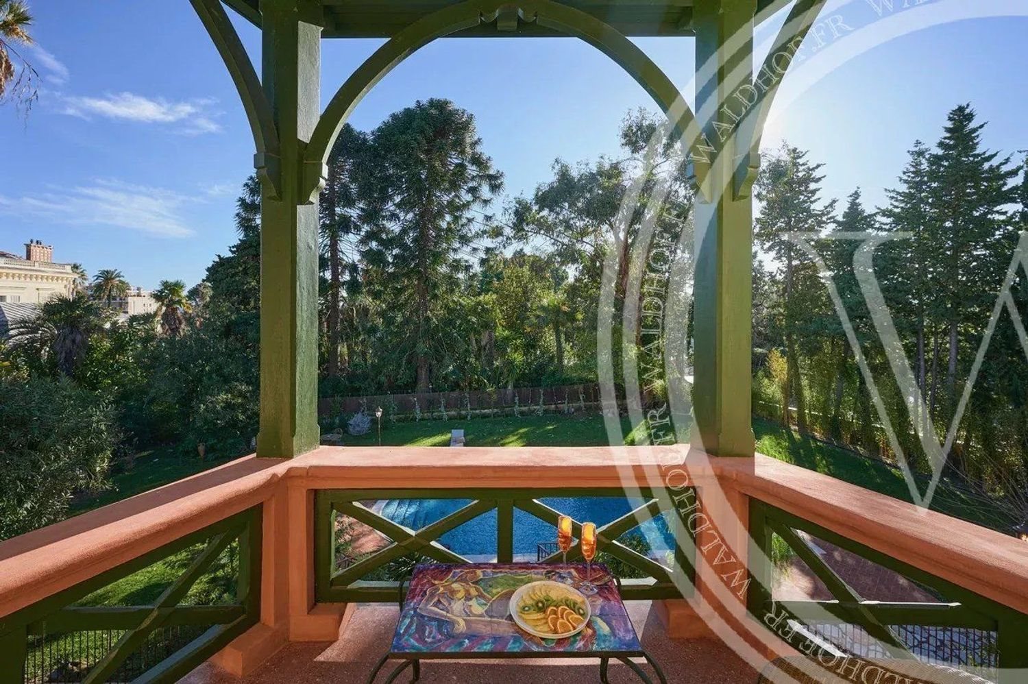 Maison à louer, 400m², Cannes