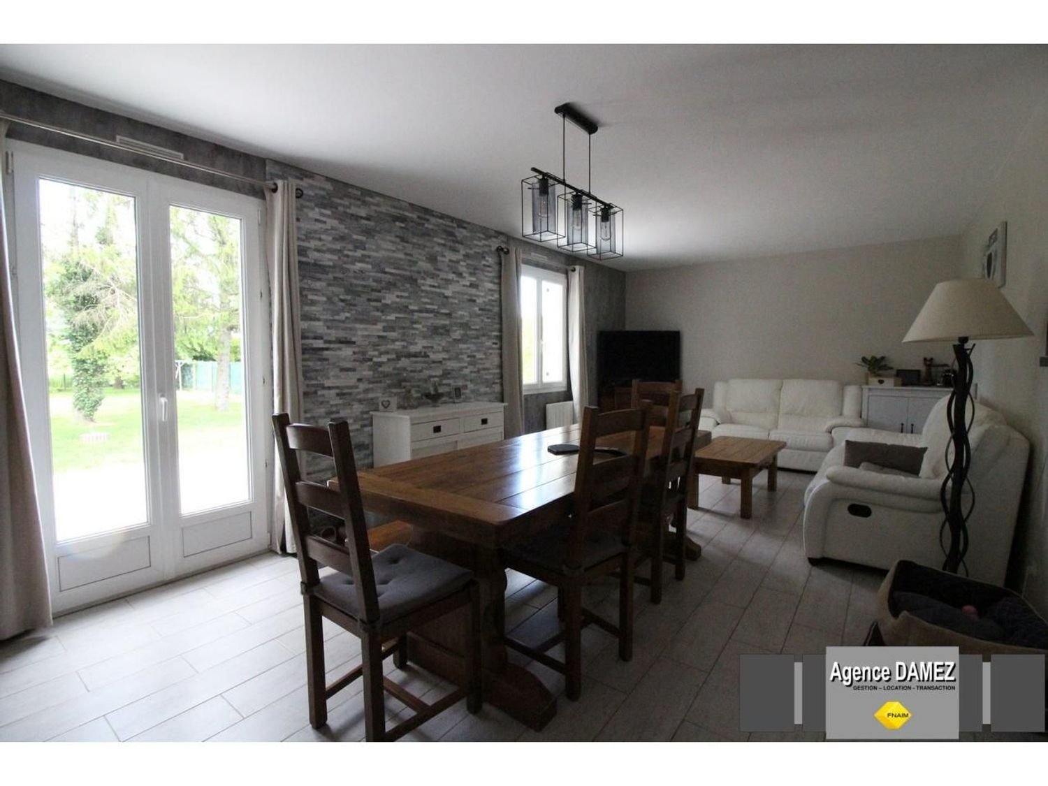 Maison à vendre, 151m², Saint-Escobille