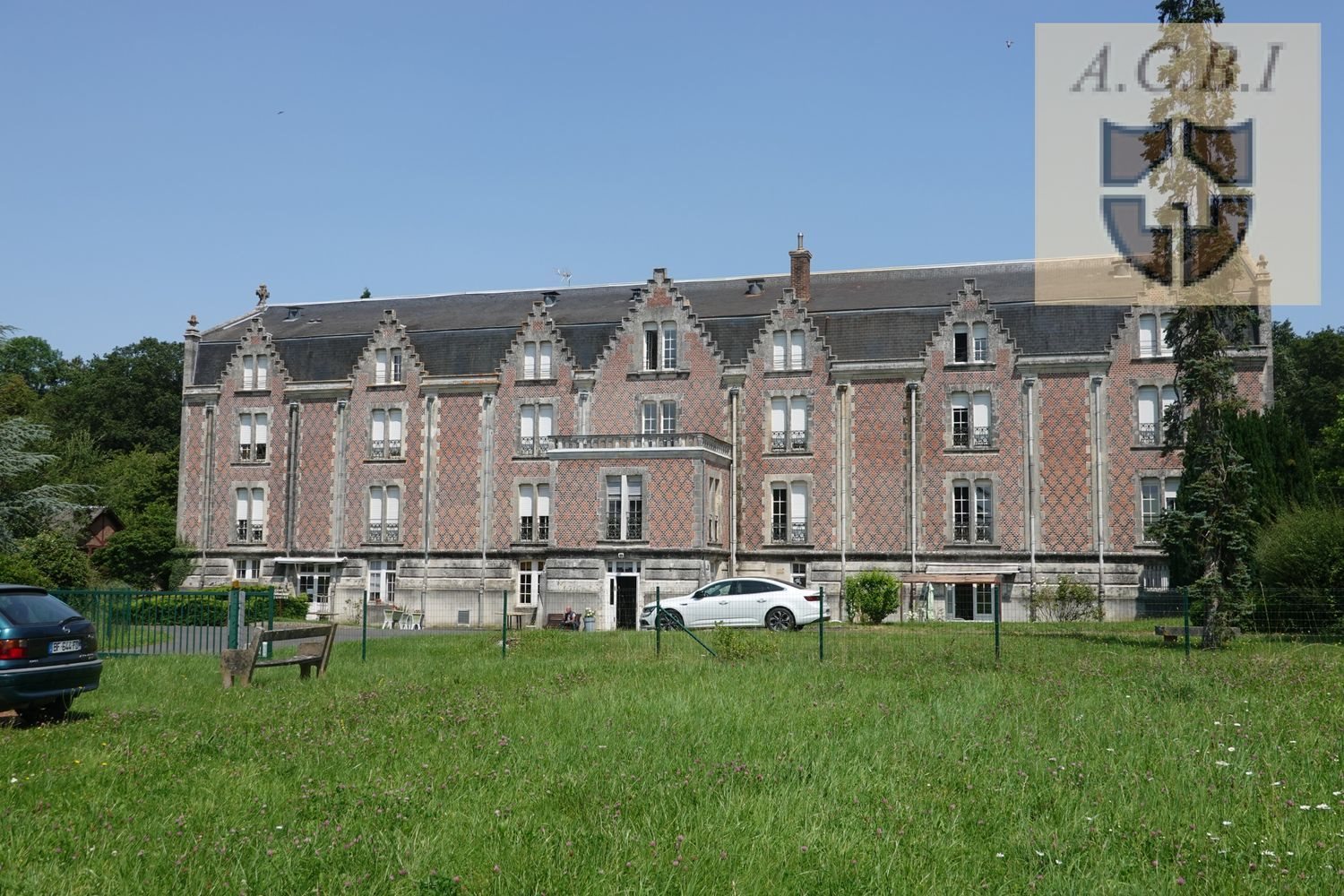 Maison à vendre, 1450m², La Ville-aux-Clercs