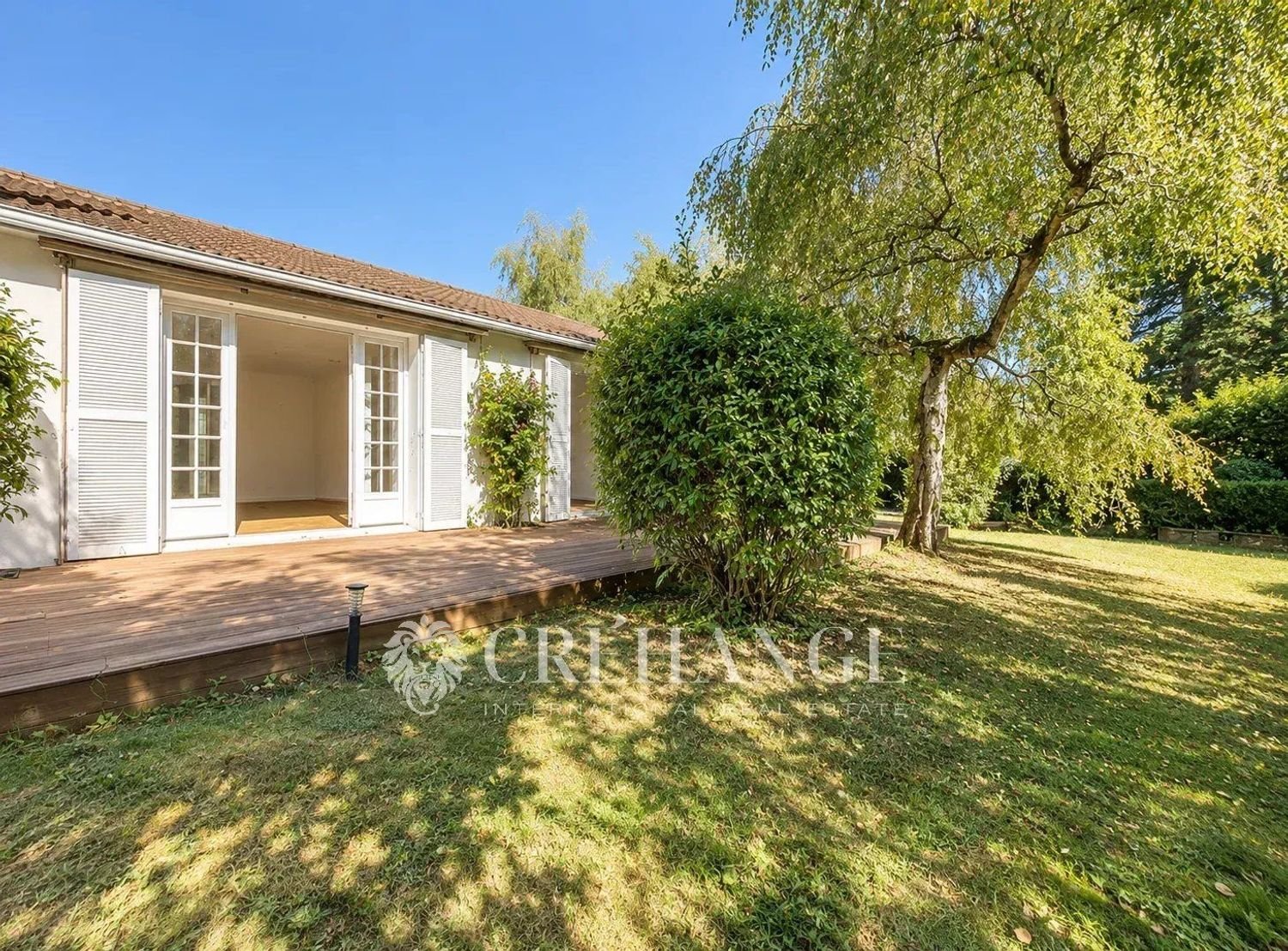 Maison à louer, 179m², Saint-Nom-la-Bretèche