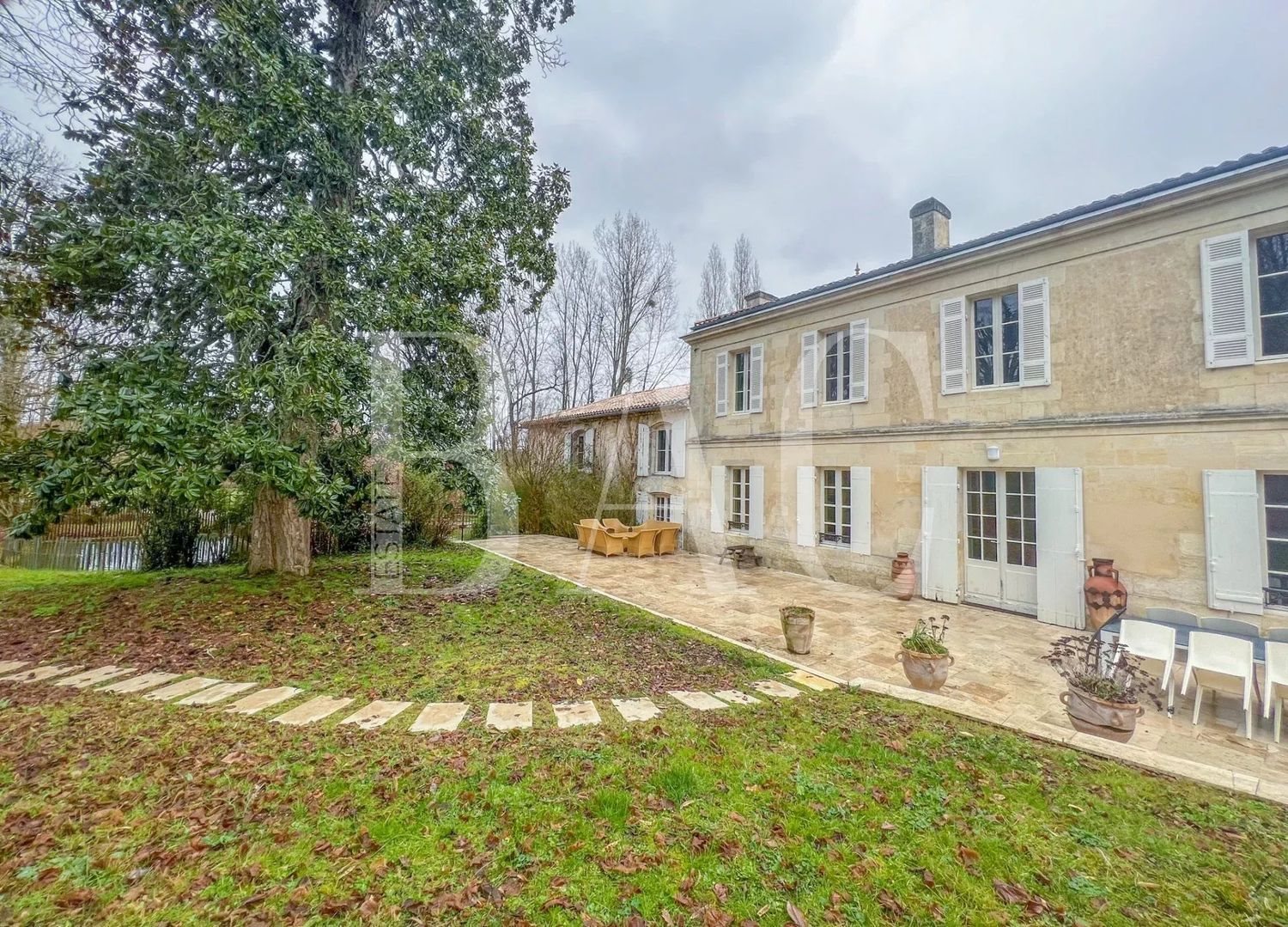 Maison à vendre, 600m², Montussan