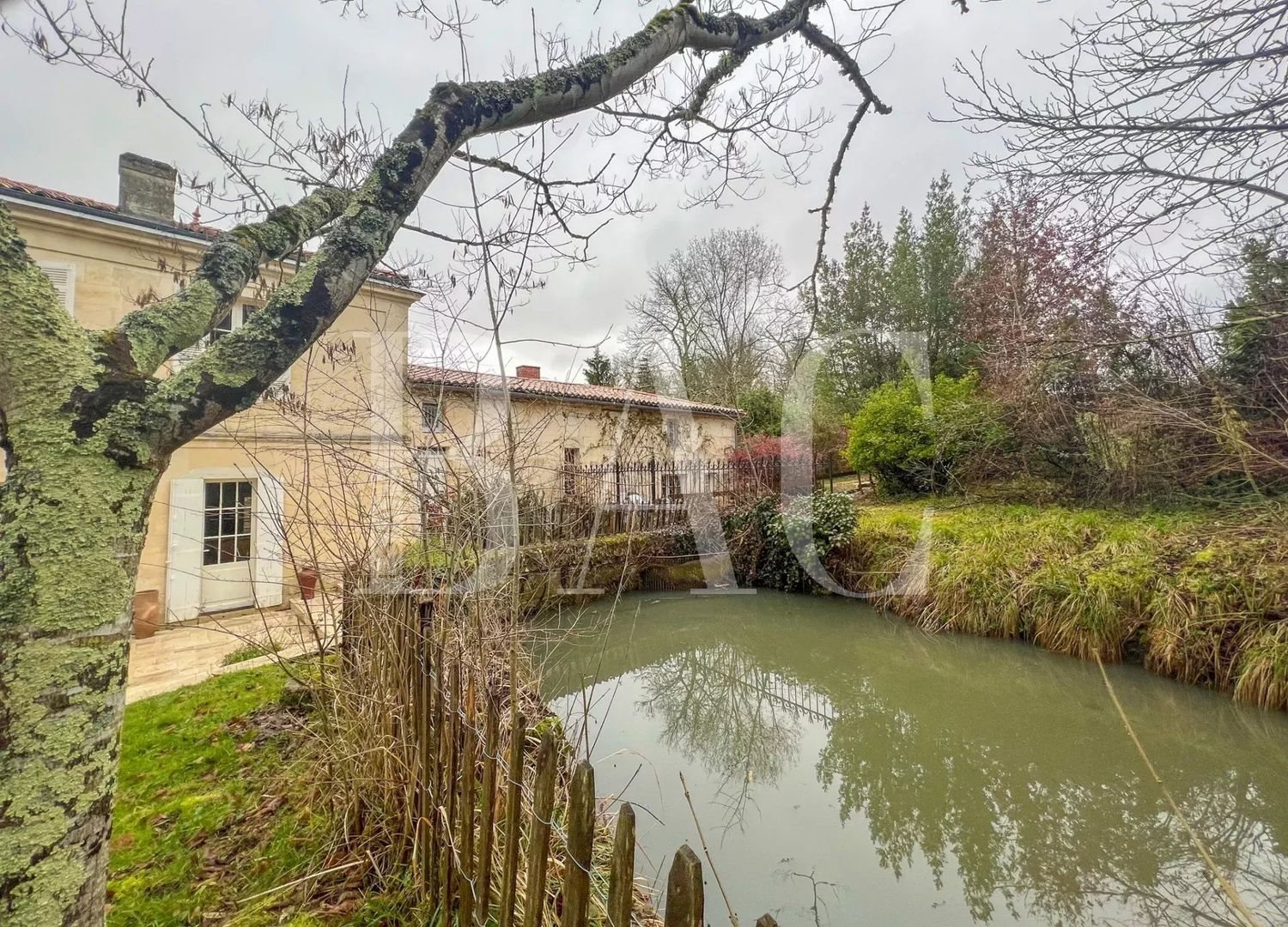 Maison à vendre, 600m², Montussan