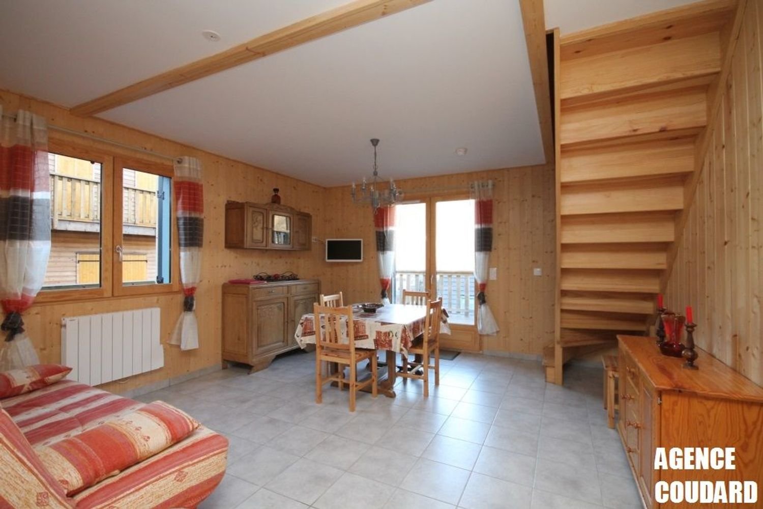 Maison à vendre, 130m², Mont-Dore