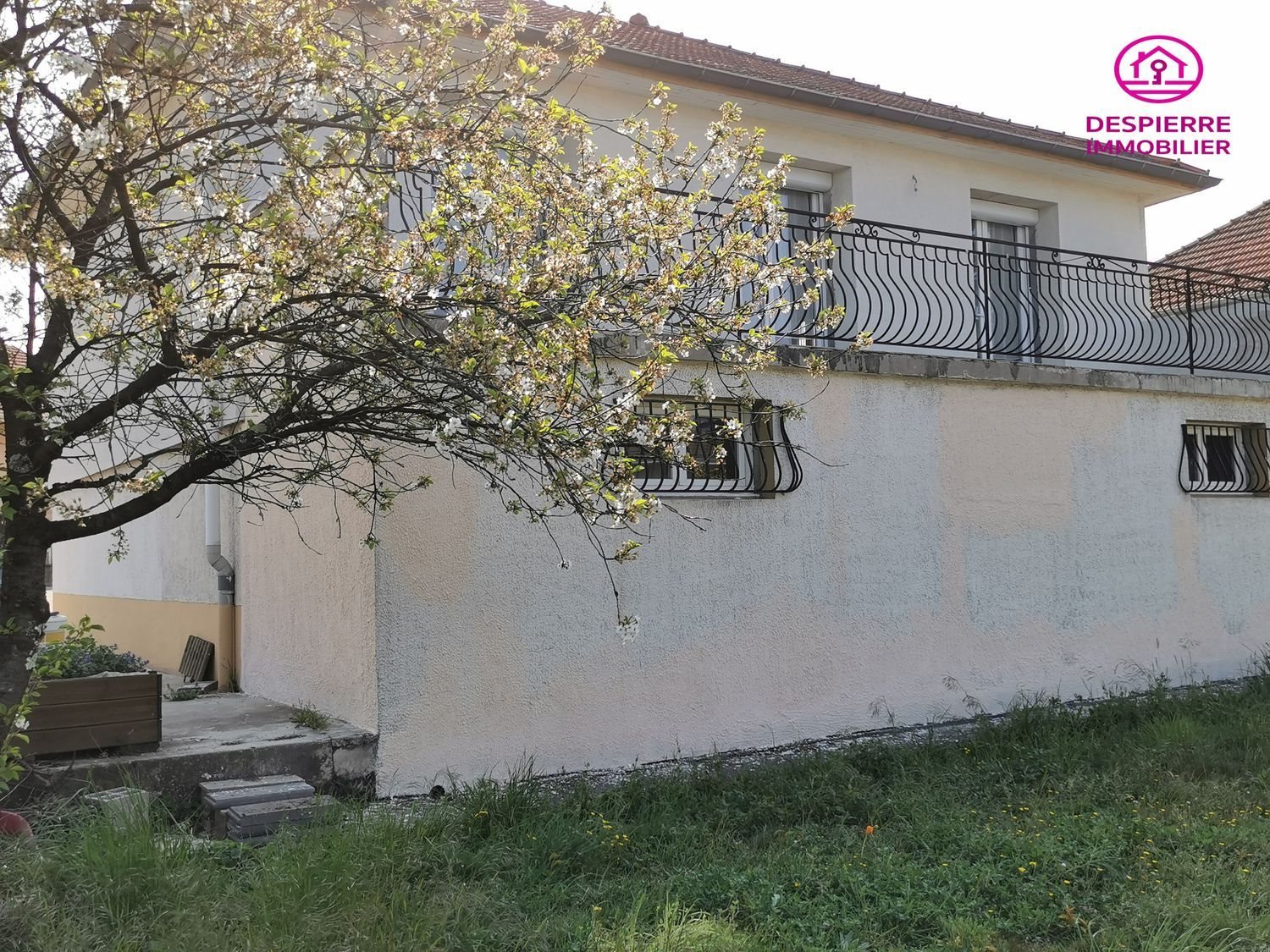 Maison à vendre, 120m², Roussillon