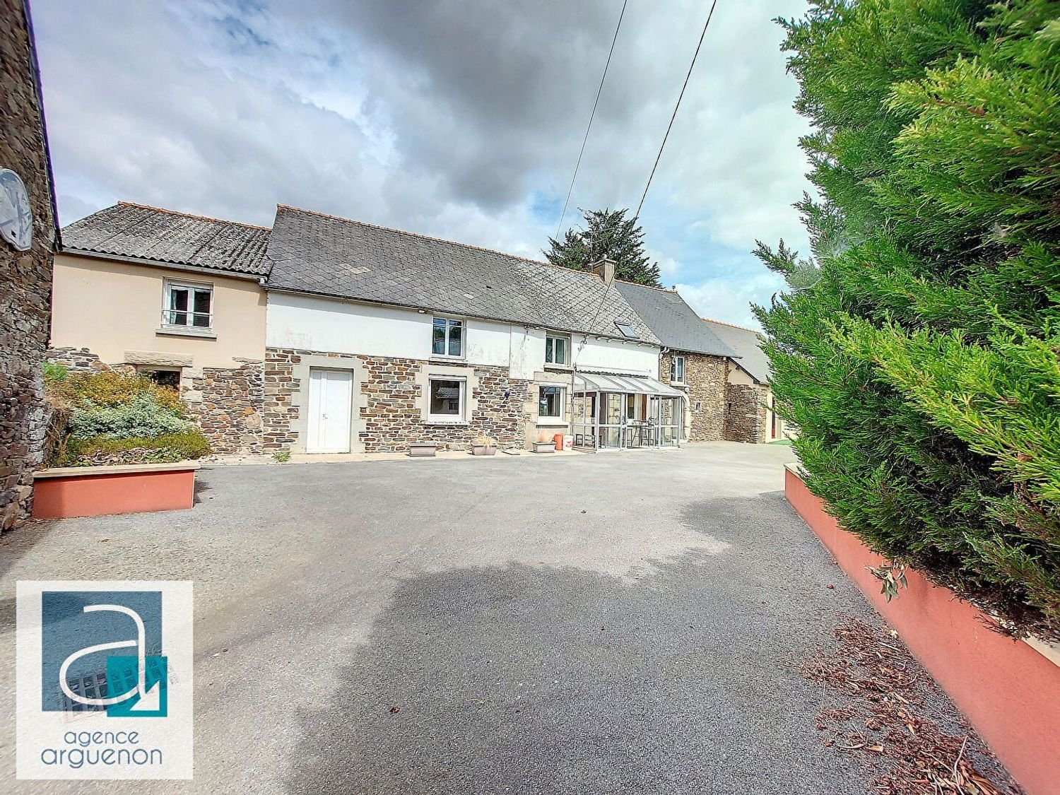 Maison à vendre, 219m², Jugon-les-Lacs